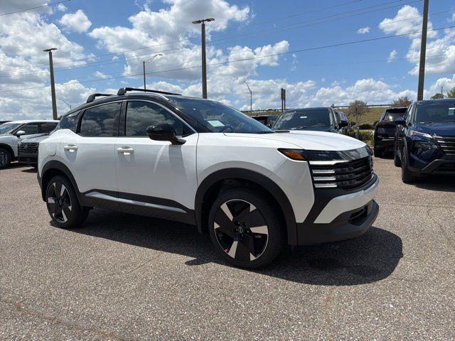 New 2026 Nissan Kicks SR
