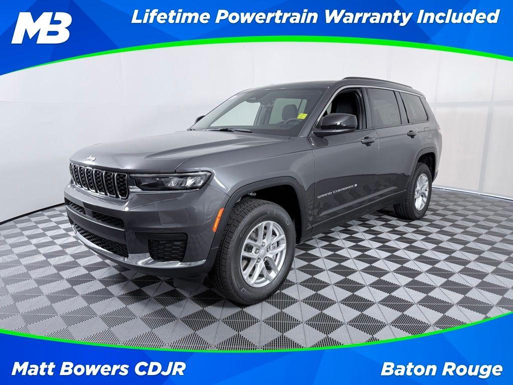 New 2026 Jeep Grand Cherokee Laredo
