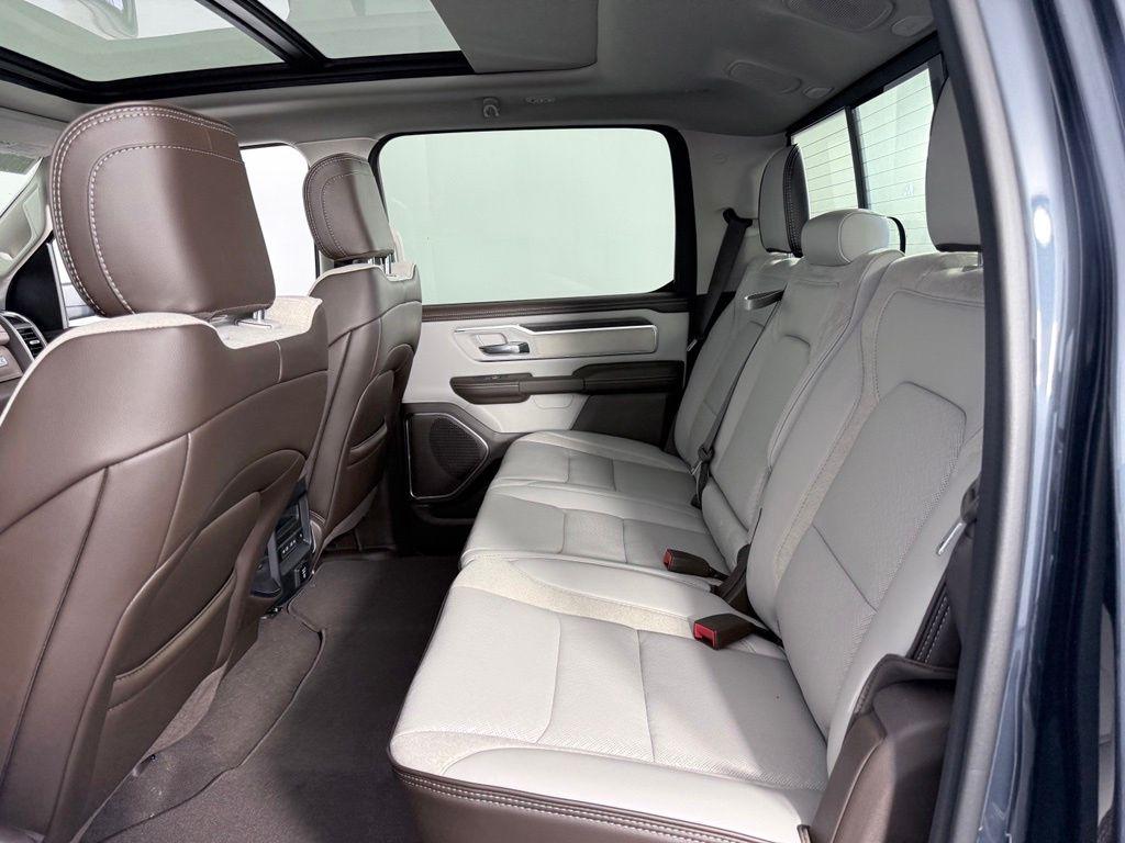 صورة مصغرة 17 لـ 2026 RAM 1500 LARAMIE