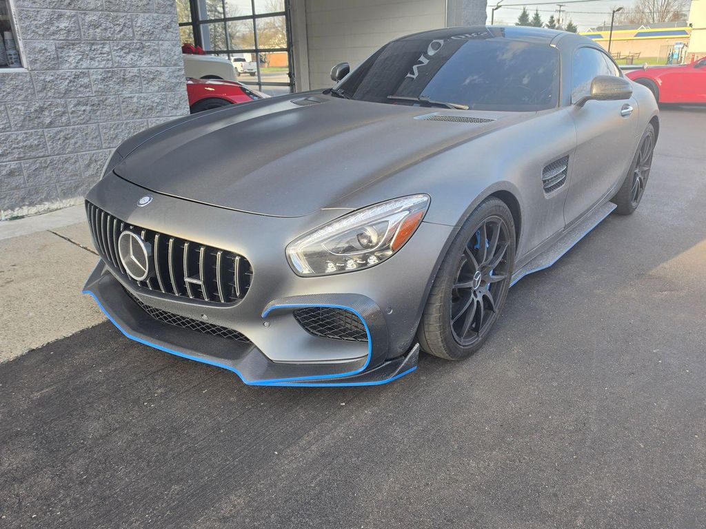 2017 Mercedes-Benz AMG GT