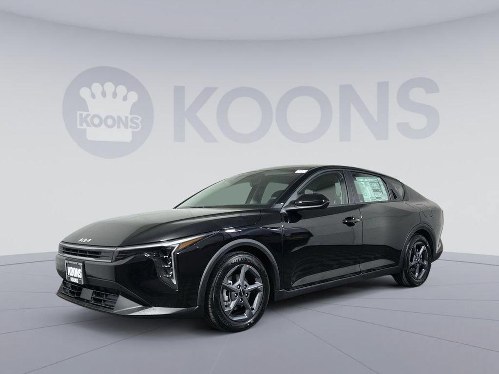 New 2026 Kia K4 LXS
