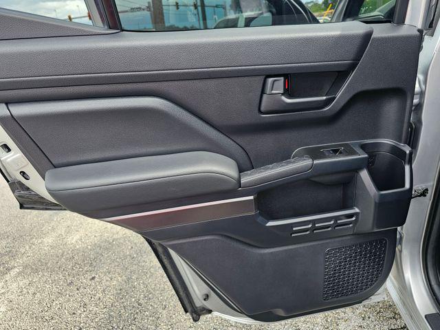2025 Toyota 4RUNNER SR5 缩略图 22