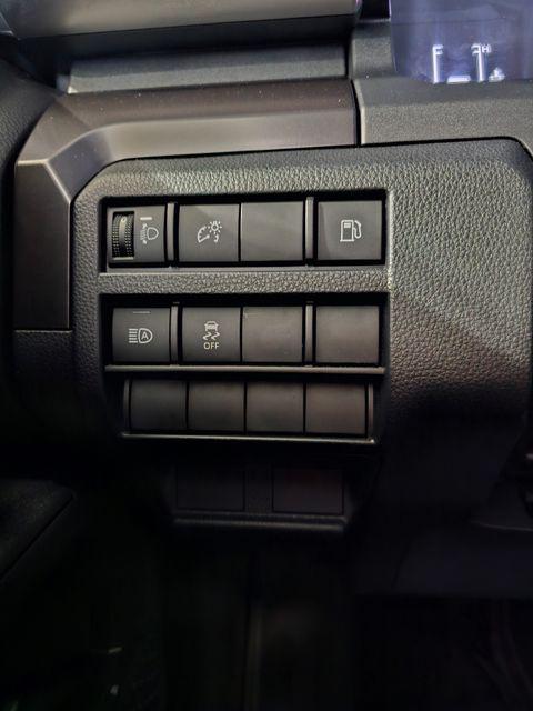 2025 Toyota 4RUNNER SR5 缩略图 36