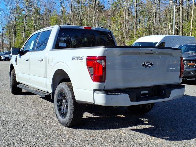 FORD F-150 XLT - 4