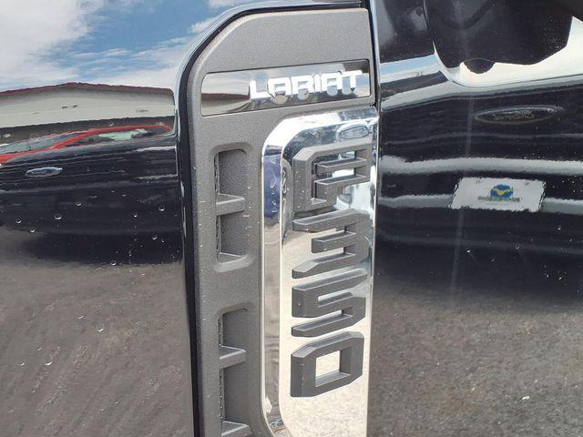 2026 FORD F-350 LARIAT 照片 7