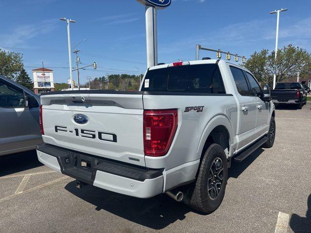 FORD F-150 XLT - 4