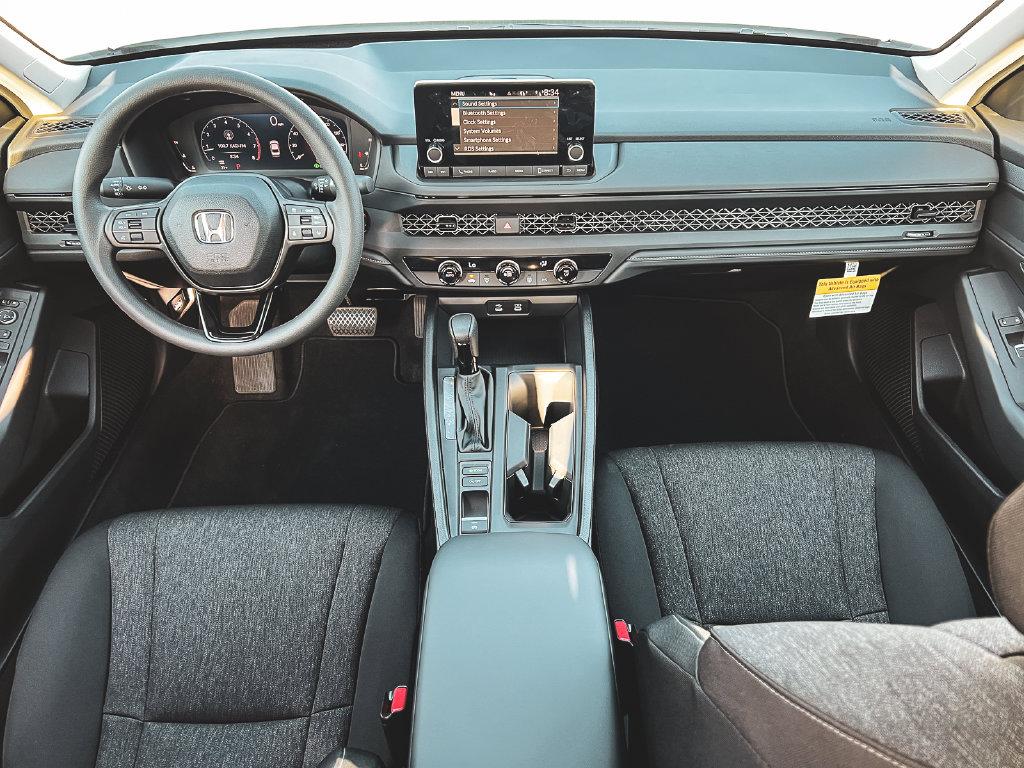 صورة مصغرة 25 لـ 2026 Honda ACCORD LX