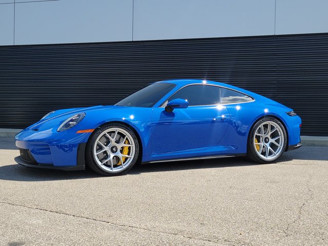 2026 Porsche 911 GT3 W/TOURING PACKAGE — фото 2
