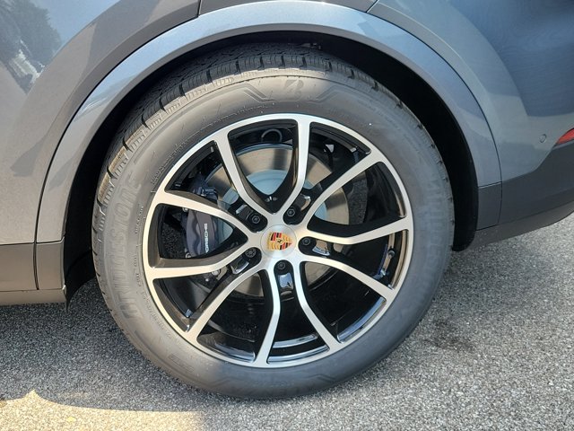 2026 Porsche CAYENNE — миниатюра 12