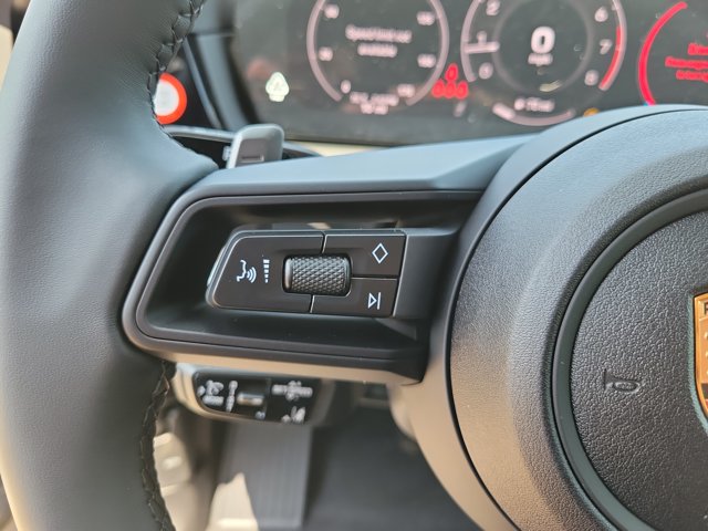 2026 Porsche CAYENNE — миниатюра 29