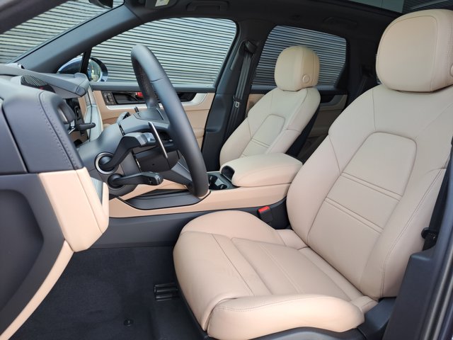 PORSCHE CAYENNE - 5