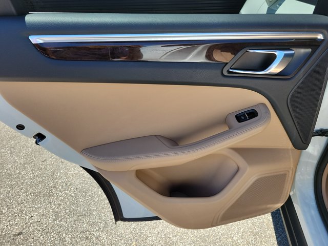 2023 Porsche MACAN — миниатюра 22