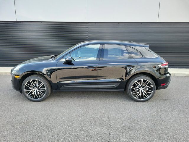 2026 Porsche MACAN — фото 2