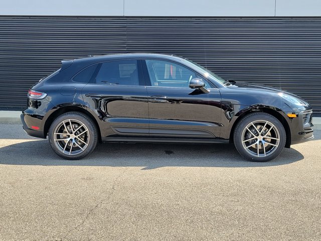 2026 Porsche MACAN — фото 8