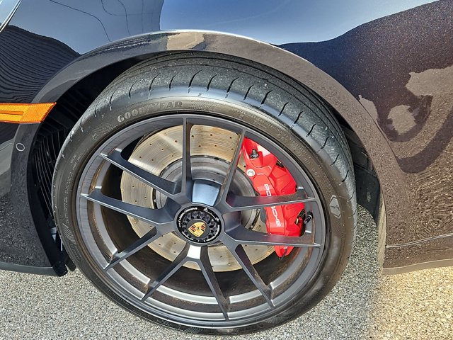 صورة مصغرة 14 لـ 2025 Porsche 911 CARRERA GTS