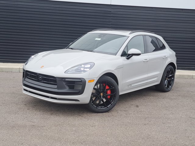 New 2026 Porsche Macan GTS