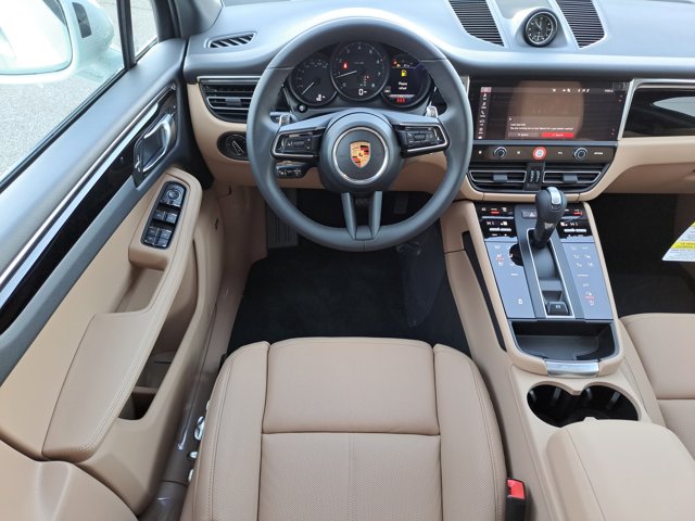 صورة مصغرة 17 لـ 2026 Porsche MACAN