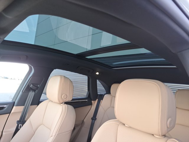 صورة مصغرة 37 لـ 2026 Porsche MACAN