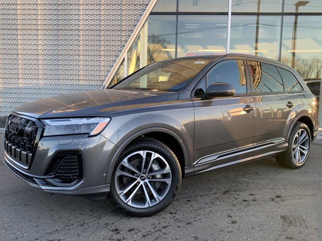 New 2026 Audi Q7 45 Premium