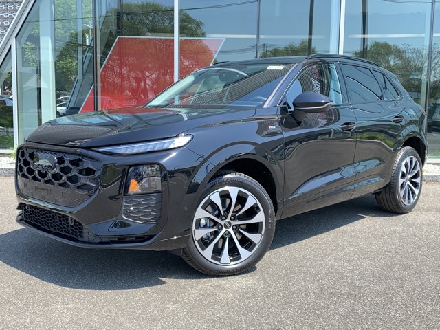 New 2026 Audi Q3 TFSI quattro S tronic