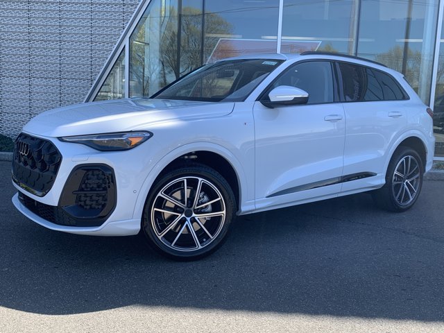 New 2026 Audi Q5 Premium Plus TFSI quattro S tronic