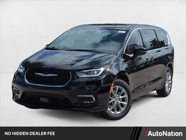 New 2025 Chrysler Pacifica L