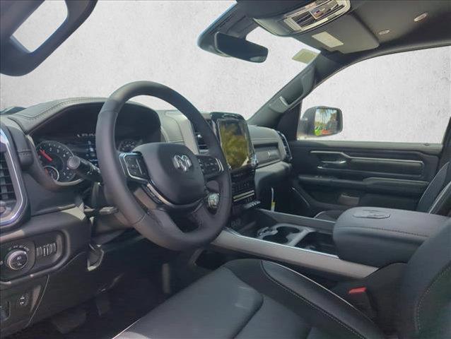 2026 RAM 1500 LARAMIE 照片 2