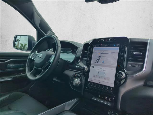 2024 RAM 1500 LARAMIE thumbnail 27