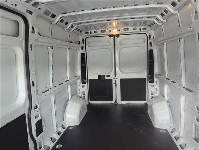 2026 RAM PROMASTER 2500 TRADESMAN — миниатюра 16