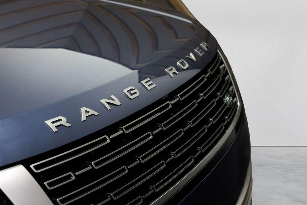 صورة مصغرة 38 لـ 2025 LAND Rover RANGE ROVER P400 SE