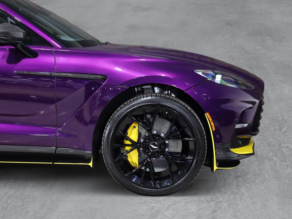 2024 Aston Martin DBX 707 照片 8