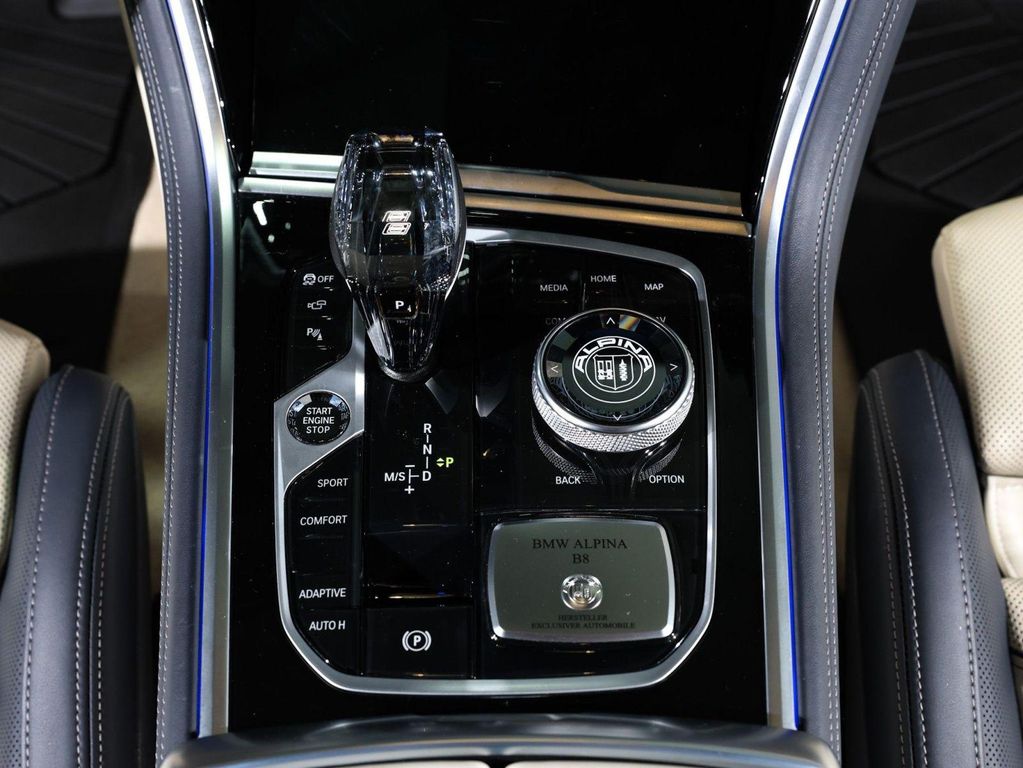 صورة 36 لـ 2023 BMW ALPINA B8 GRAN COUPE XDRIVE