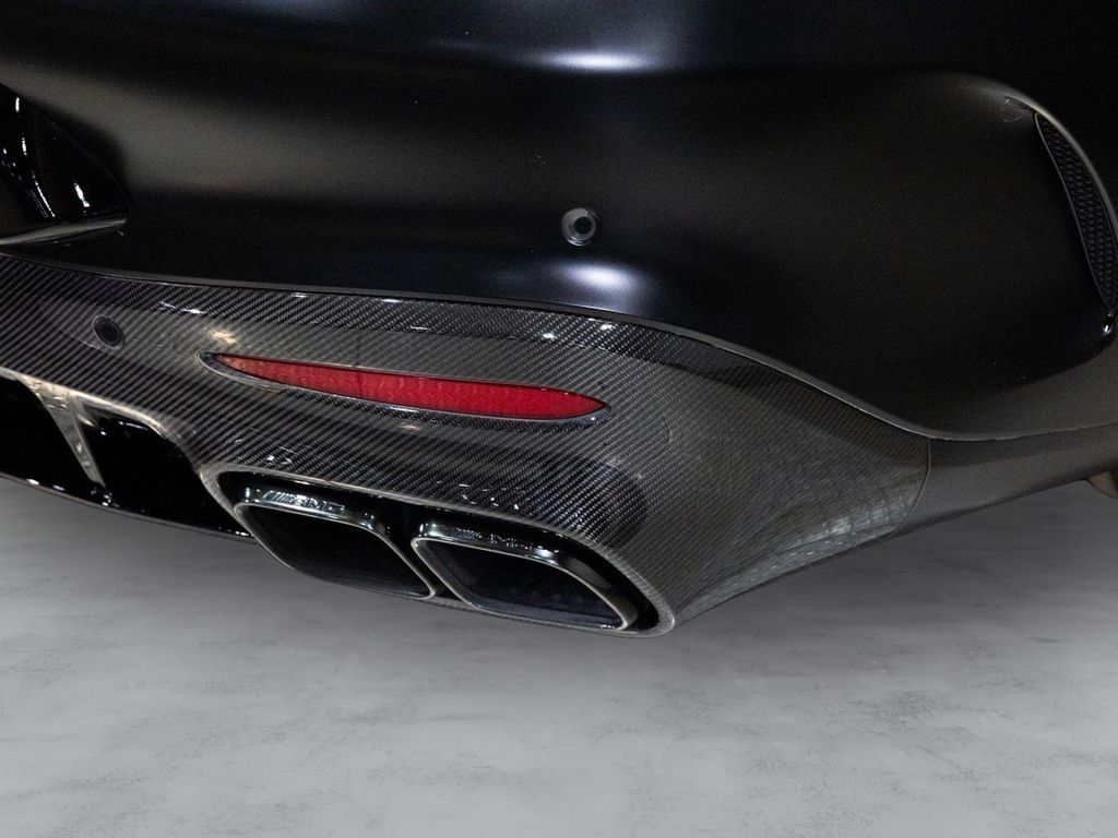 صورة مصغرة 20 لـ 2025 Mercedes-BENZ AMG GT 63 BASE