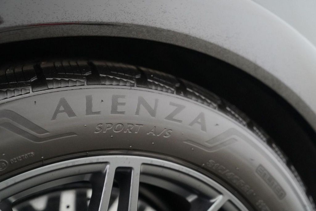 2025 Porsche CAYENNE GTS — миниатюра 53