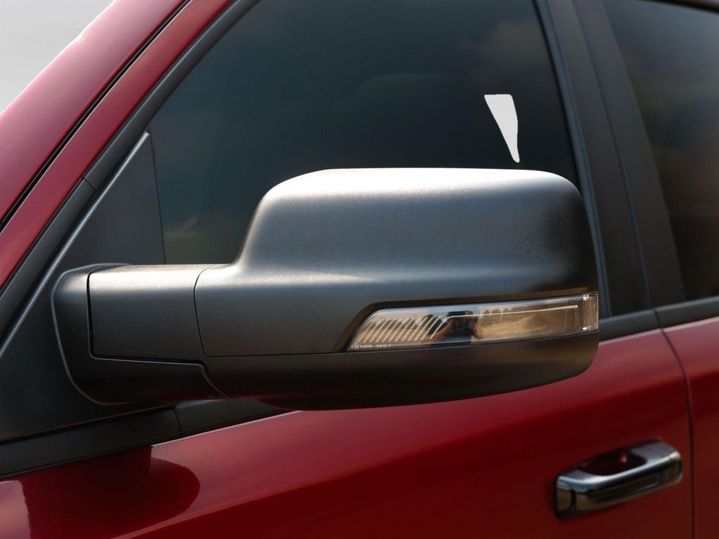 صورة 13 لـ 2024 RAM 1500 TRX
