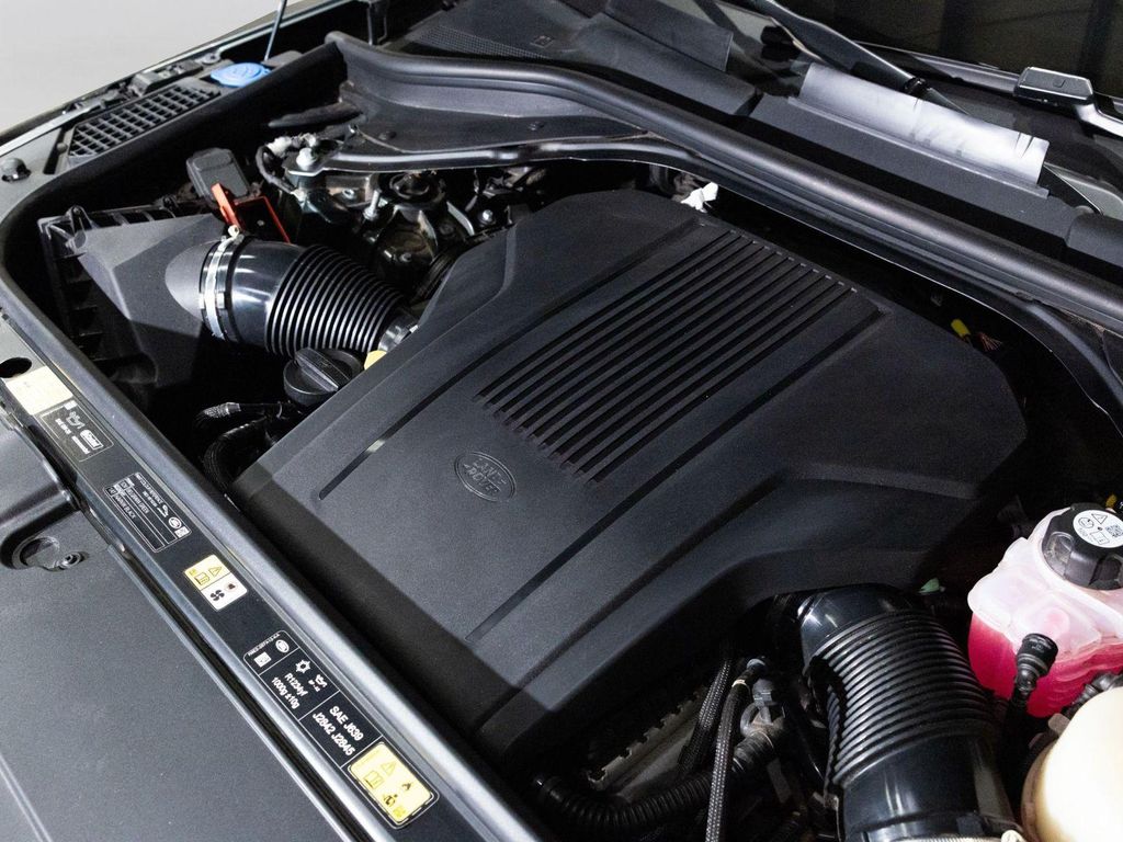 2025 LAND Rover RANGE ROVER P530 SE — миниатюра 19
