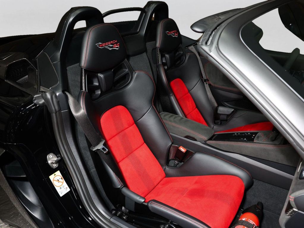 صورة مصغرة 46 لـ 2024 Porsche 718 SPYDER RS