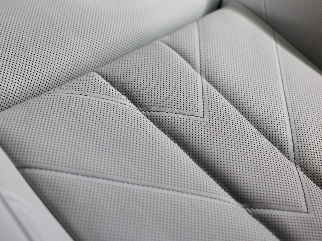 2025 BMW XM BASE 缩略图 44