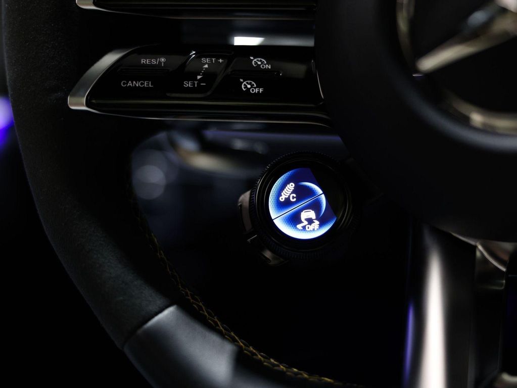 صورة مصغرة 12 لـ 2023 Mercedes-BENZ AMG E 63 S 4MATIC