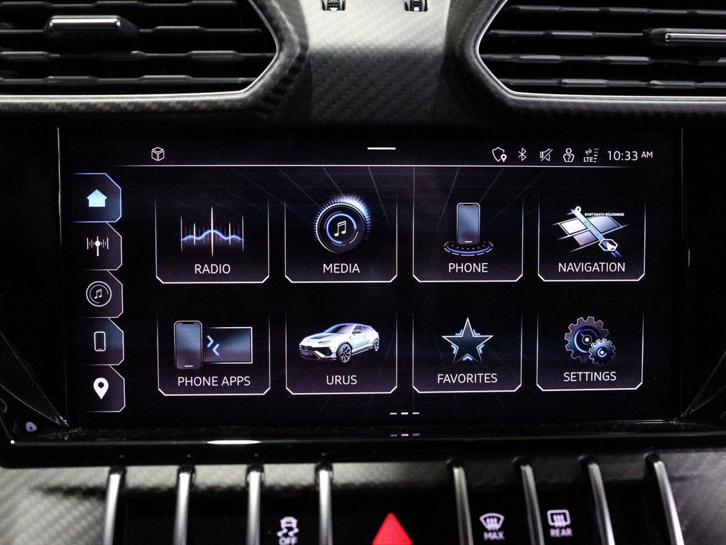 2023 Lamborghini URUS PERFORMANTE thumbnail 39