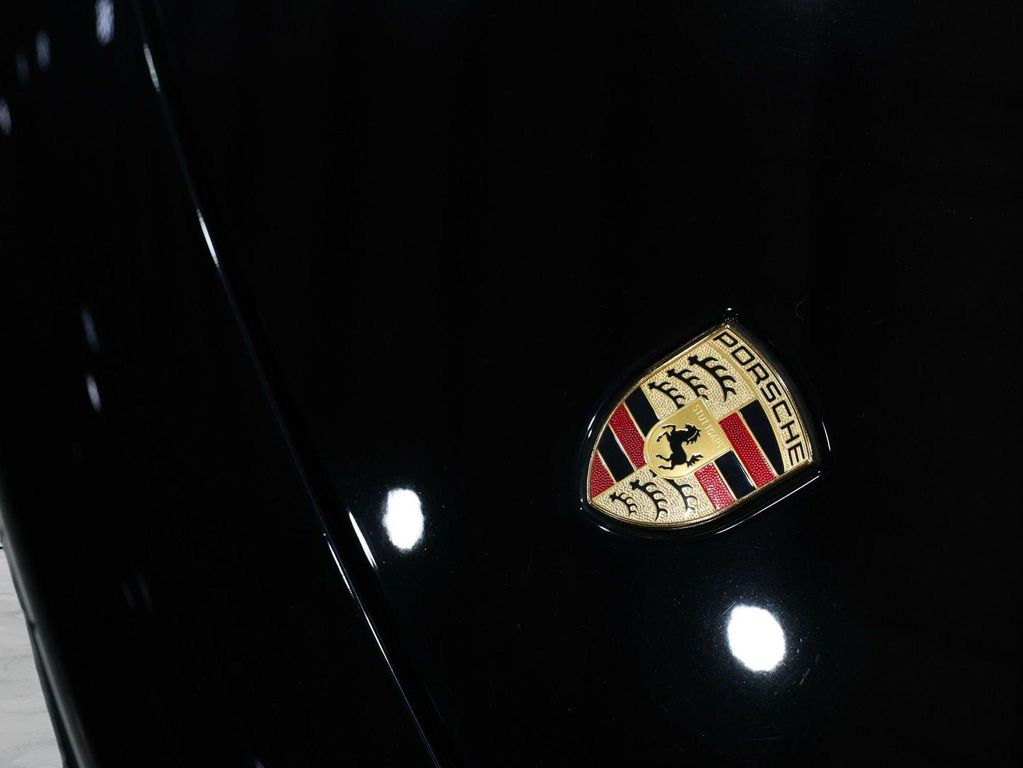 صورة مصغرة 39 لـ 2022 Porsche 911 CARRERA