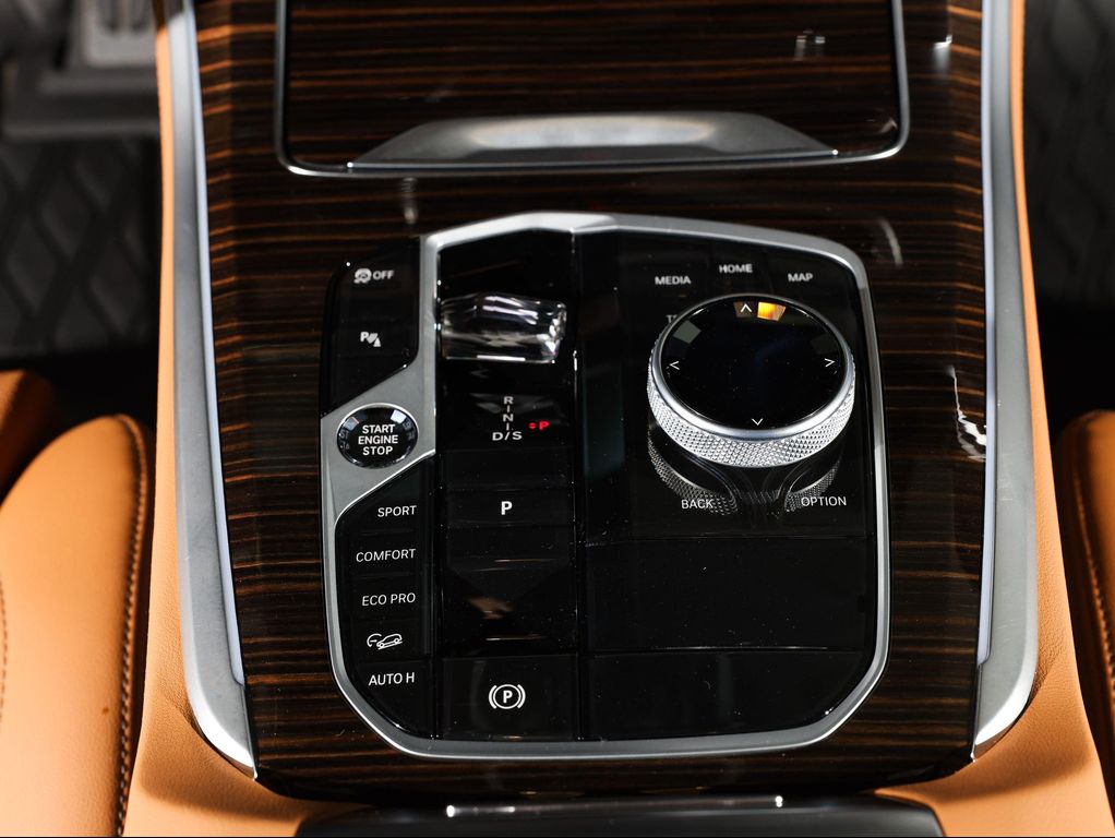 2026 BMW X5 M60I — миниатюра 33
