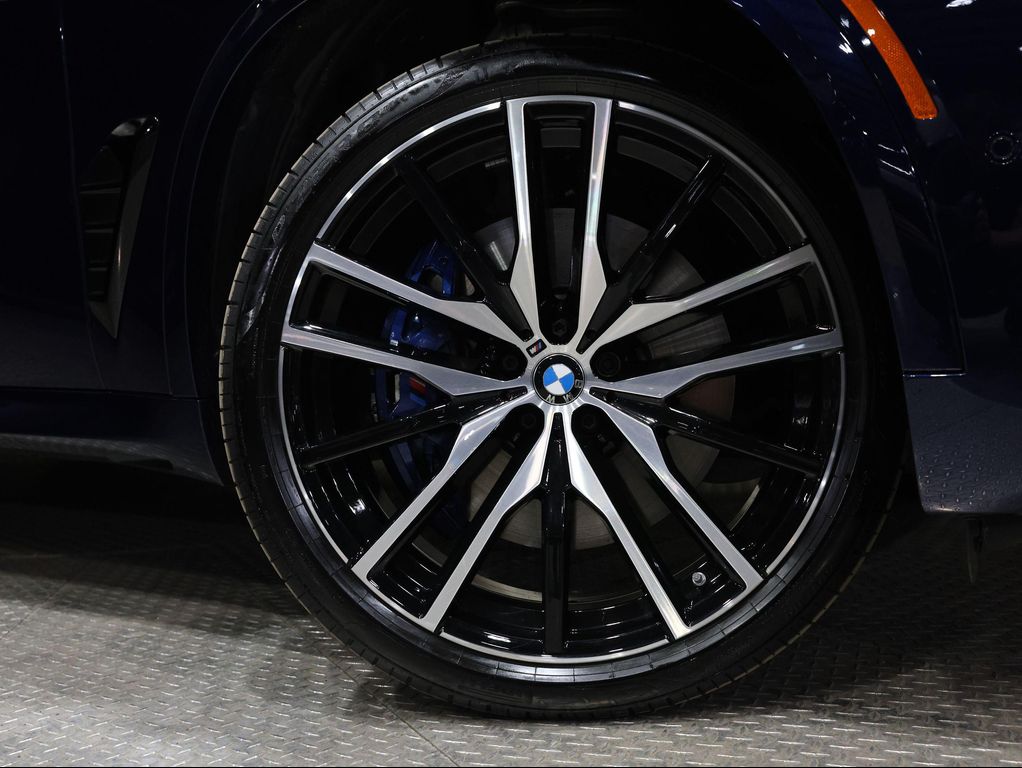 2026 BMW X5 M60I — миниатюра 7