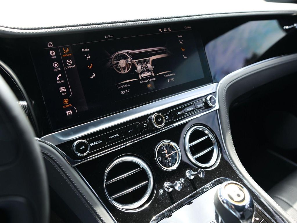 2020 Bentley CONTINENTAL GT V8 — миниатюра 20