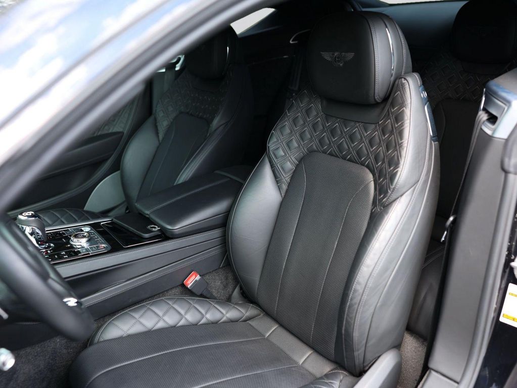 2020 Bentley CONTINENTAL GT V8 — миниатюра 22