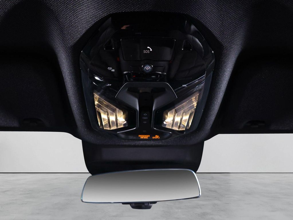 2025 BMW 760 XDRIVE — миниатюра 30
