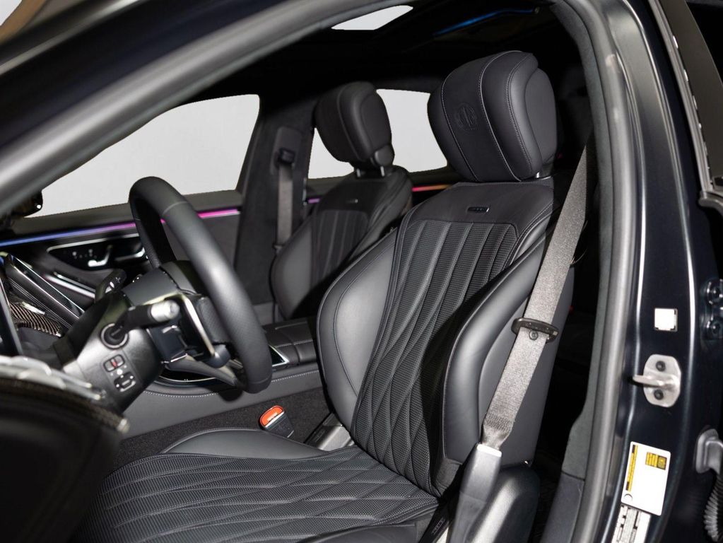 صورة 5 لـ 2024 Mercedes-BENZ AMG S 63 E 4MATIC
