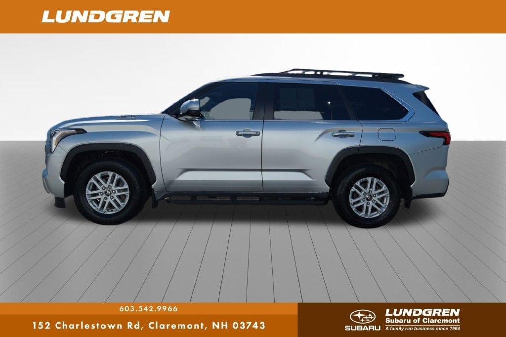 صورة مصغرة 43 لـ 2025 Toyota SEQUOIA SR5