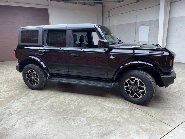 صورة 6 لـ 2025 FORD BRONCO OUTER BANKS