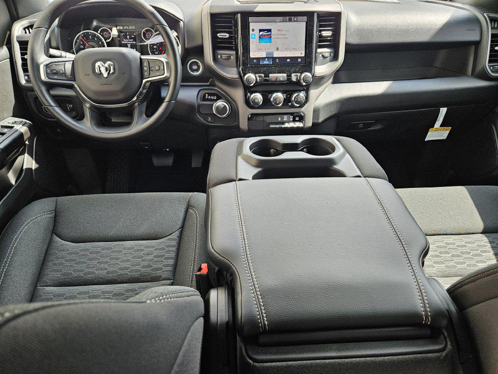 2027 RAM 1500 EXPRESS 缩略图 8